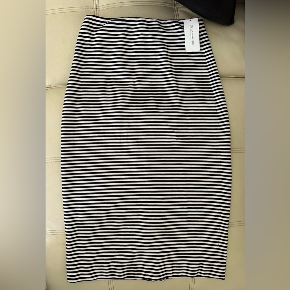 Banana Republic Pencil Skirt